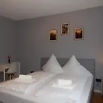 Naehe Frankfurt, Hanau Apartament *