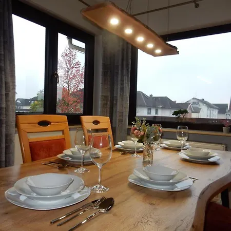 Naehe Frankfurt, Hanau Apartament